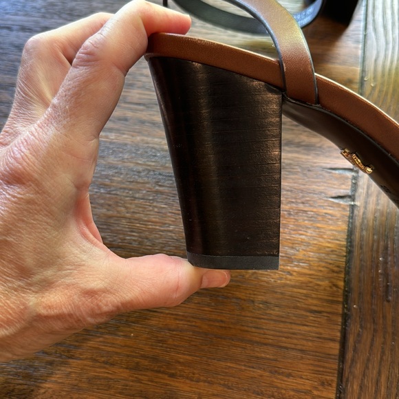 Lola Cruz leather block heel sandals. Made in Spain. - Picture 8 of 8